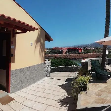 Tapias, Glorieta Casa de Férias